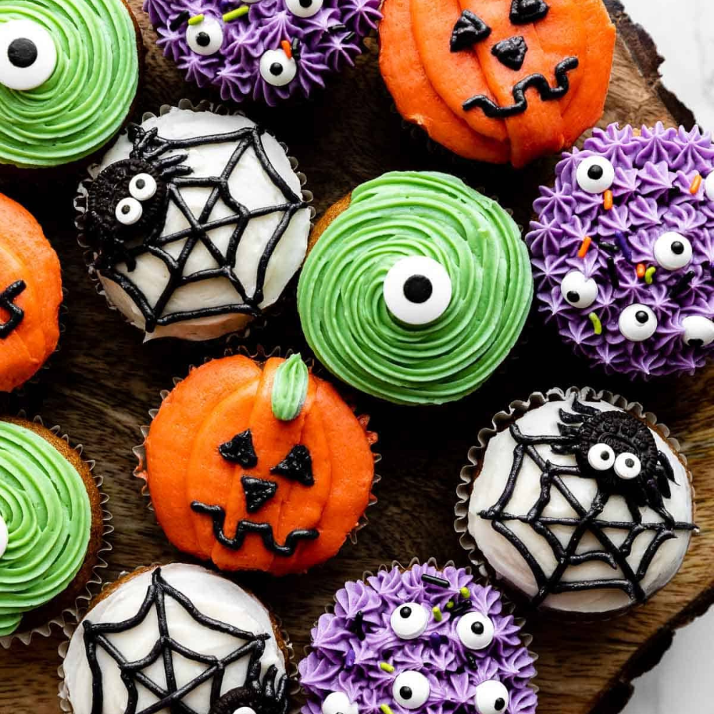 *NEW* Halloween Cupcake Decorating Kit